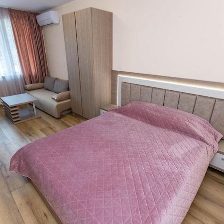 Family Hotel Ambrozia Sandanski Eksteriør billede